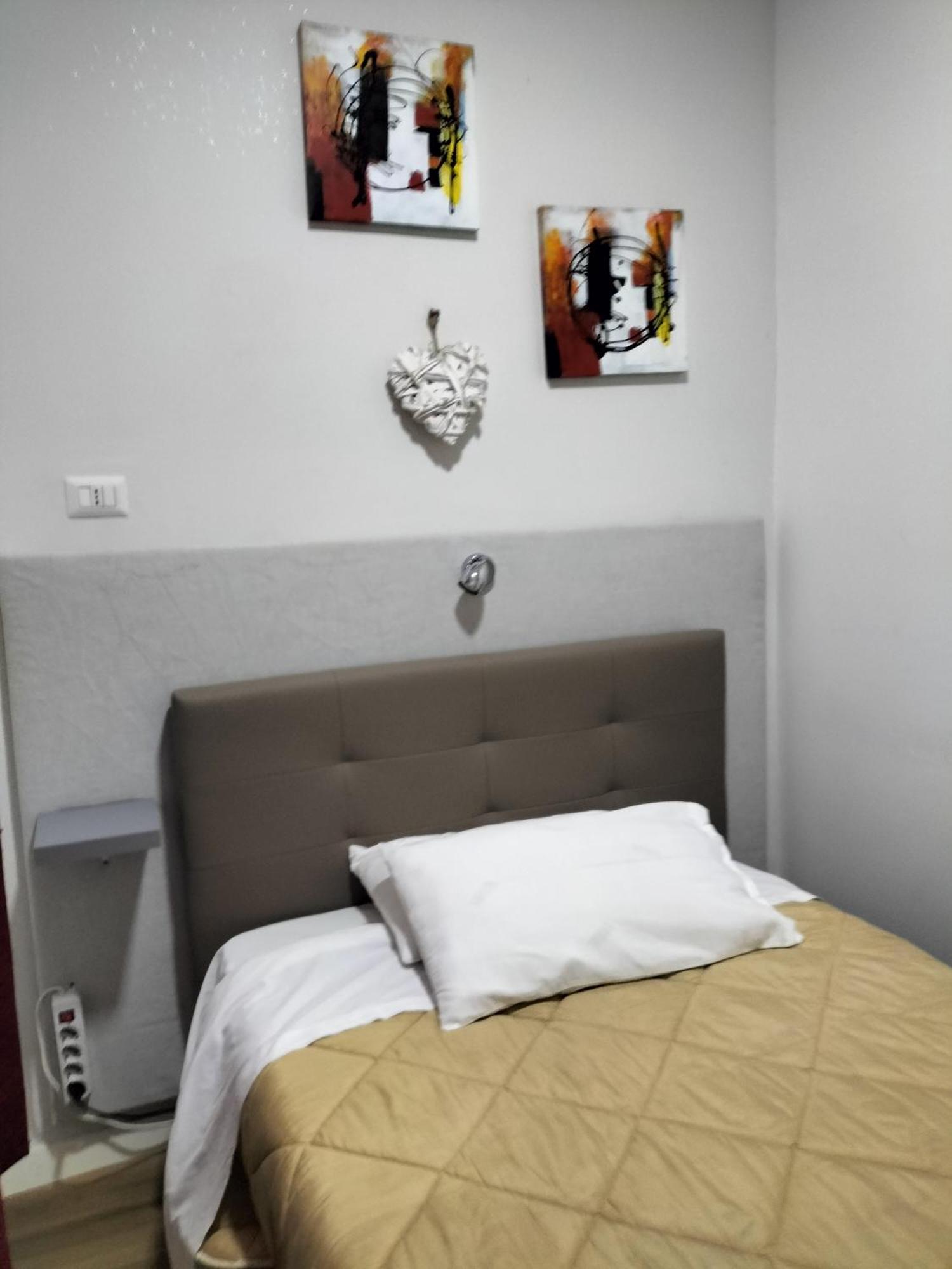 Casa Di Edo Bed and Breakfast Brindisi Exteriör bild