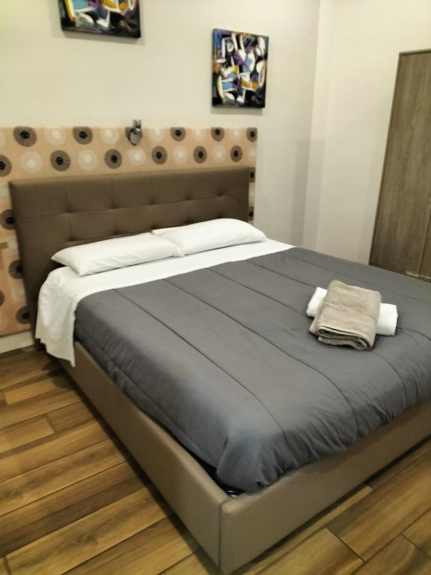 Casa Di Edo Bed and Breakfast Brindisi Exteriör bild